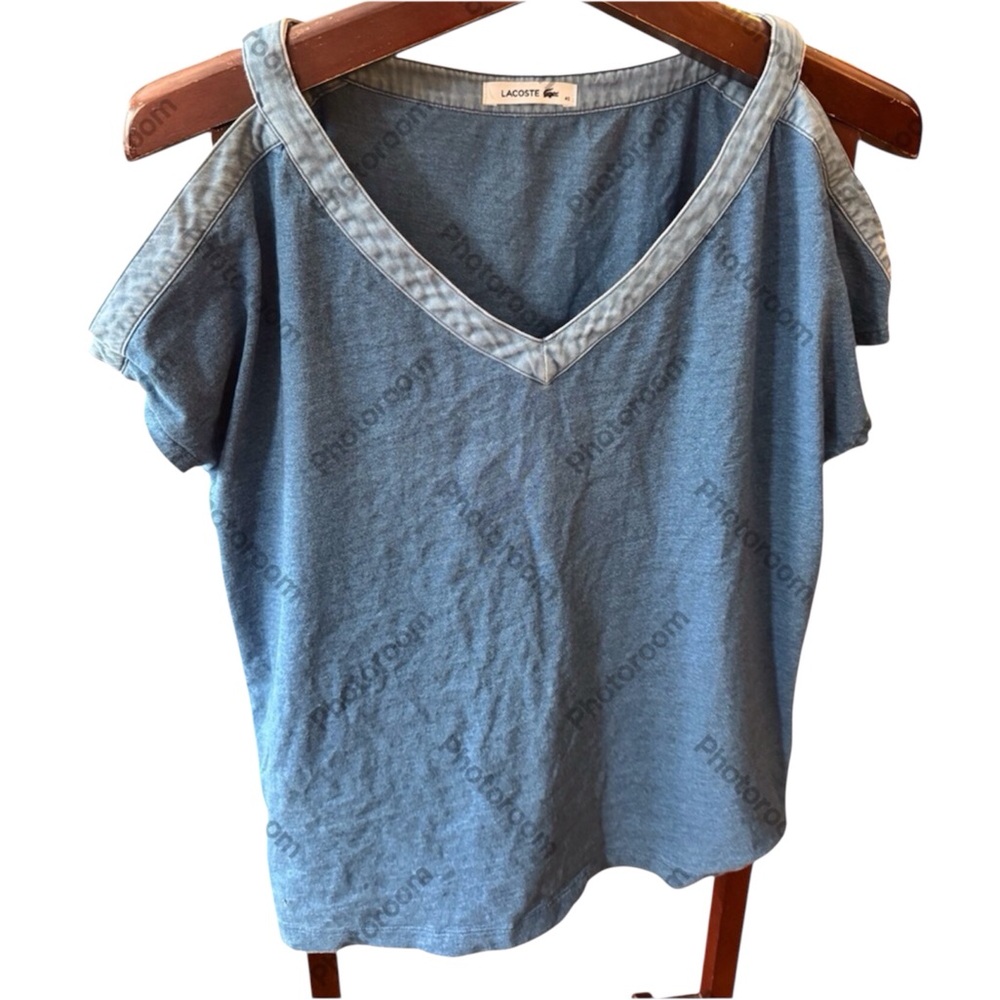 Lacoste top with exposed shoulders size XLin great condition